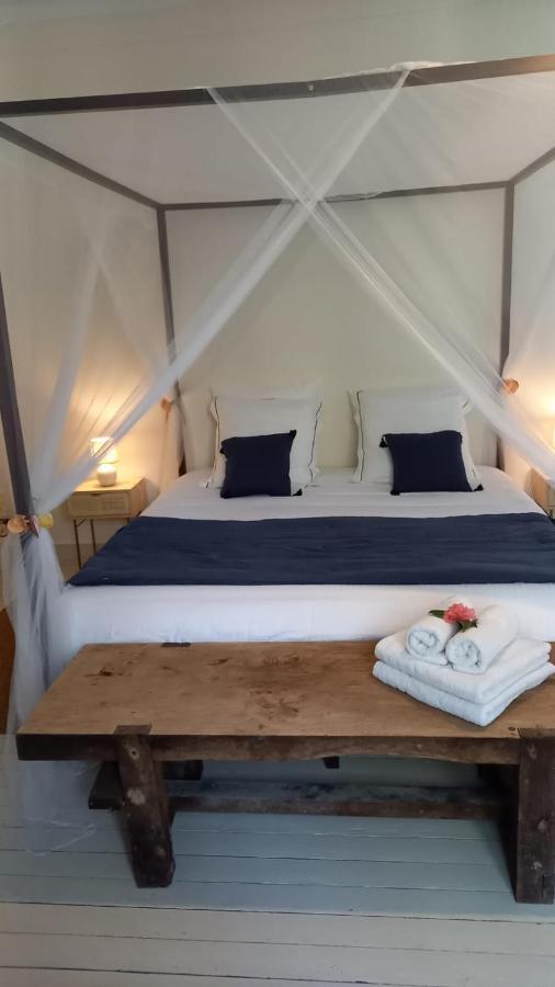 La Lande Hotel Pleyber-Christ ภายนอก รูปภาพ