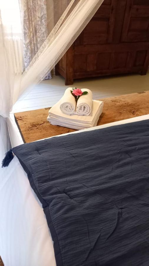 La Lande Hotel Pleyber-Christ ภายนอก รูปภาพ