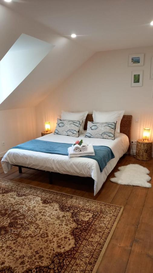 La Lande Hotel Pleyber-Christ ภายนอก รูปภาพ